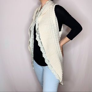 Flying Tomato Cream Crochet Lace Cardigan Sleeveless | Size Small